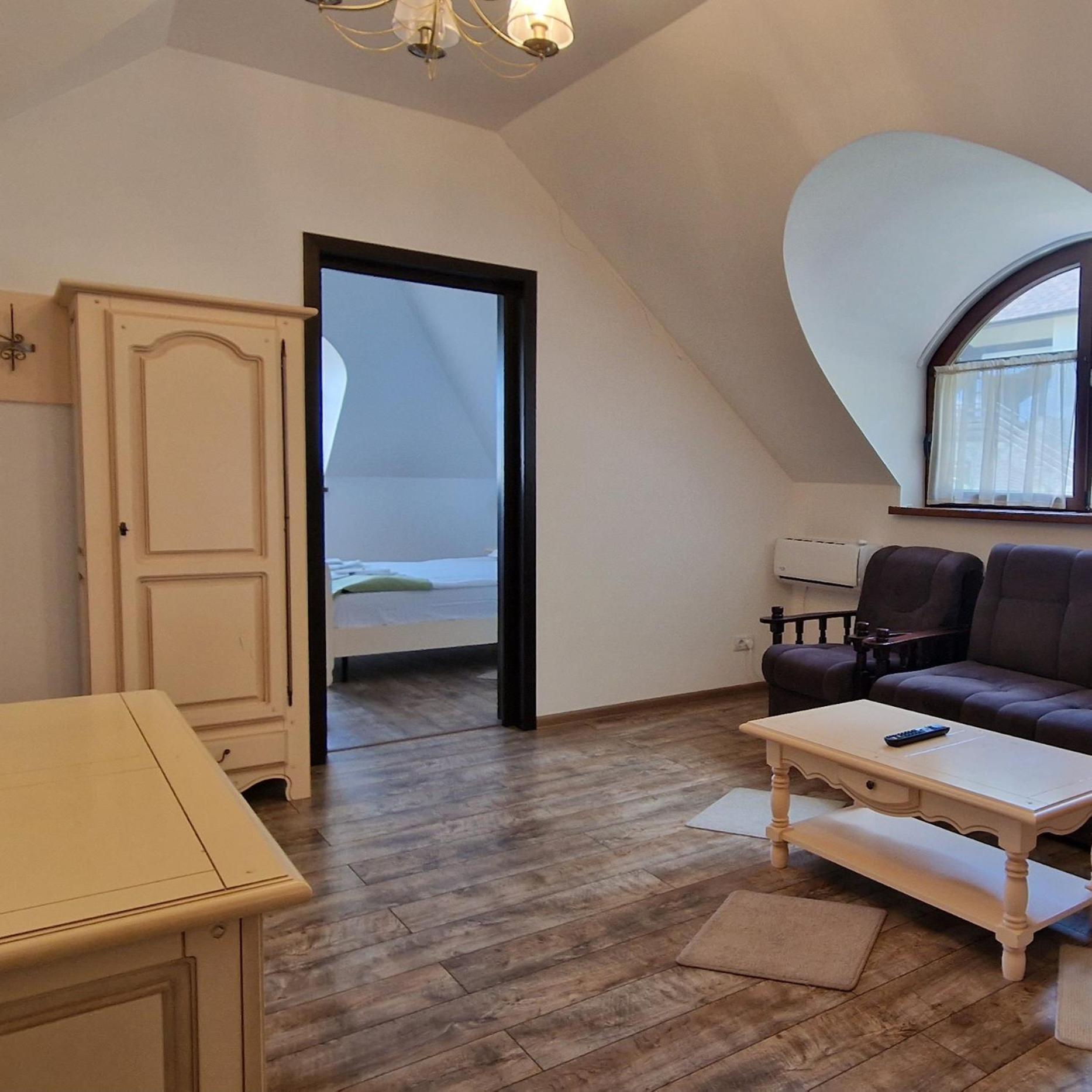 Provence Suceava Otel Dış mekan fotoğraf