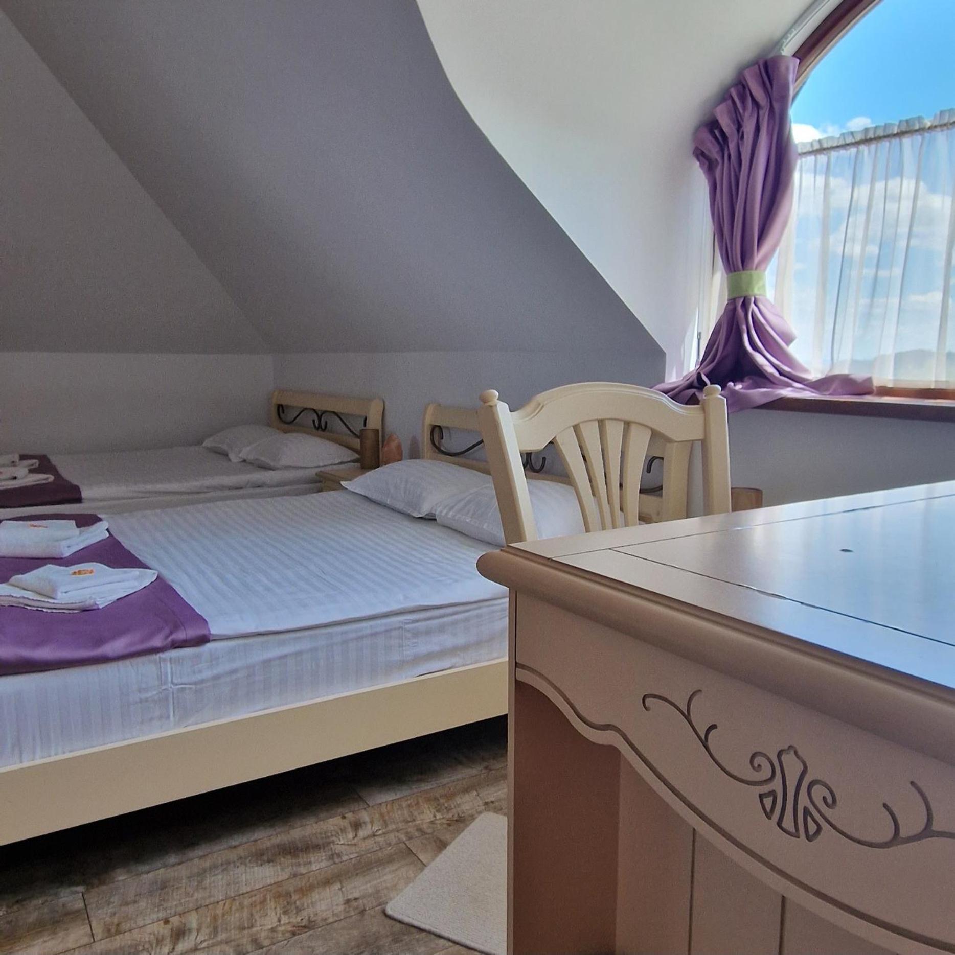 Provence Suceava Otel Dış mekan fotoğraf